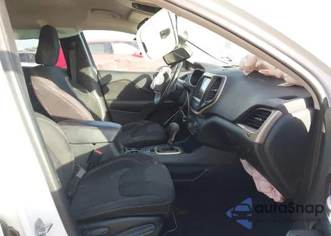 2015 Jeep Cherokee Latitude из США, поврежденный, VIN 1C4PJLCB8FW566620